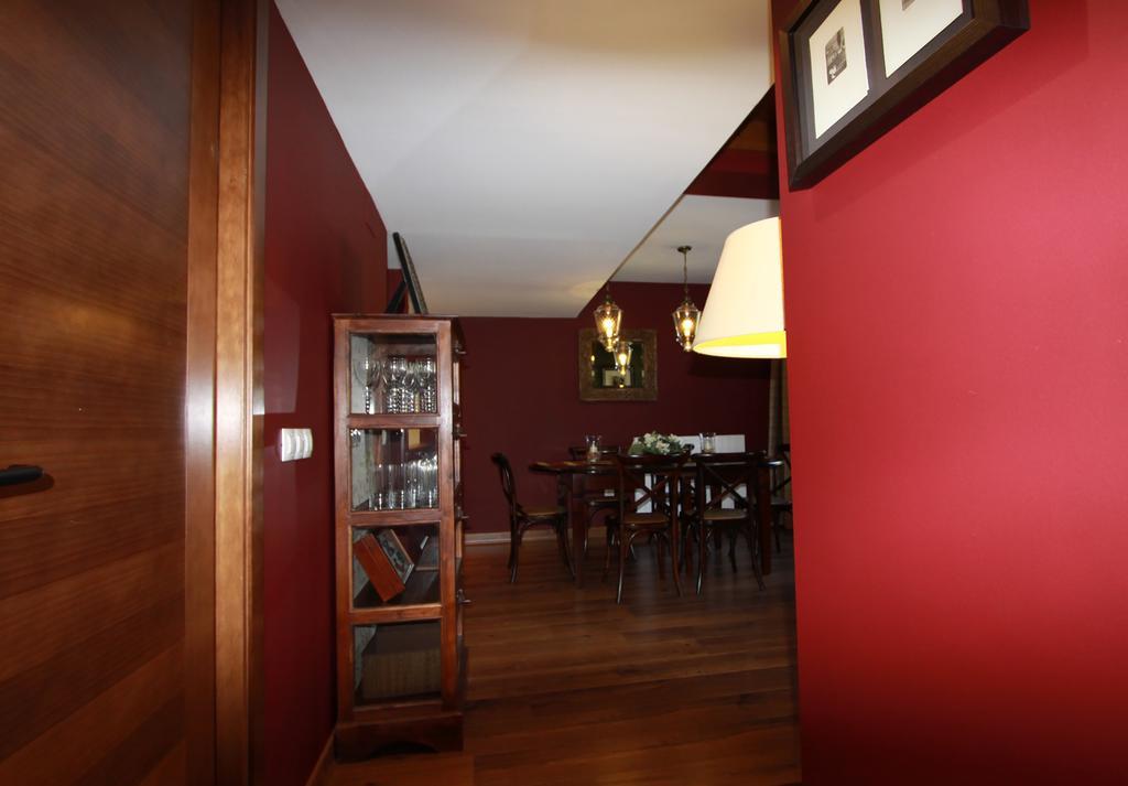 Appartement Charming Escarrilla Extérieur photo